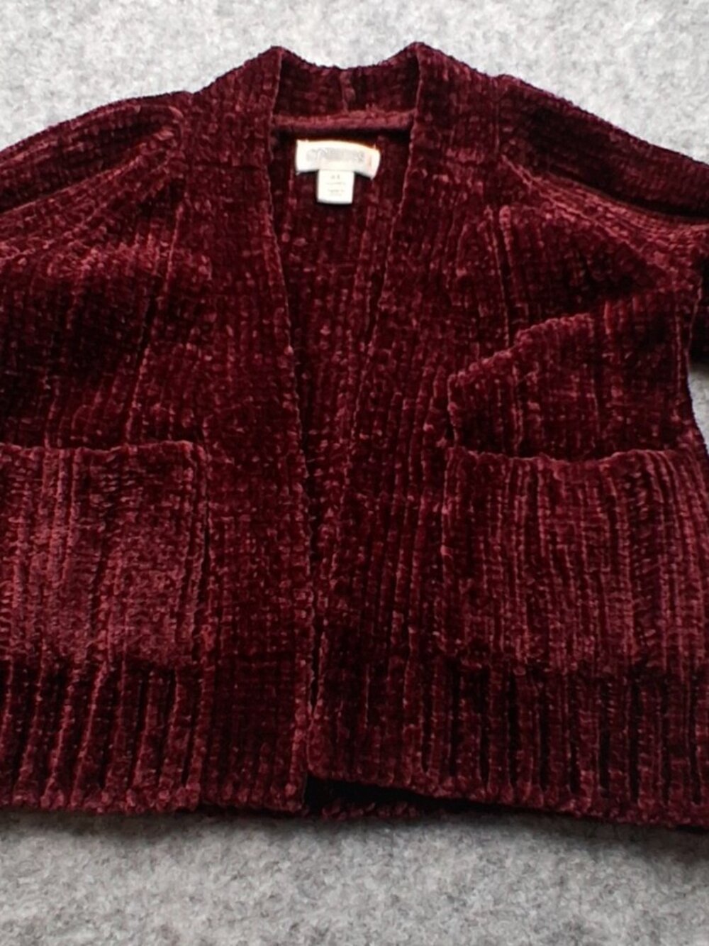 Gymboree girls sweater size 0/3 months Burgundy good condition